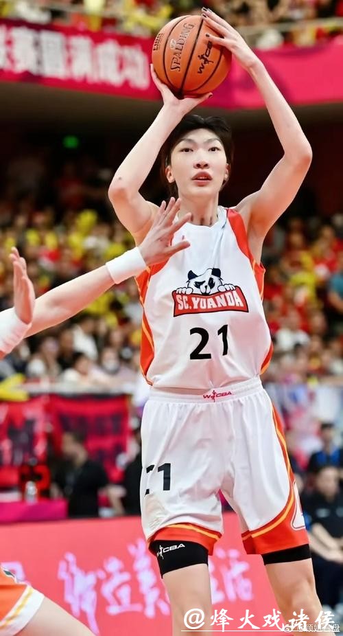 韩旭独得24分！中国大学生女篮取得开门红